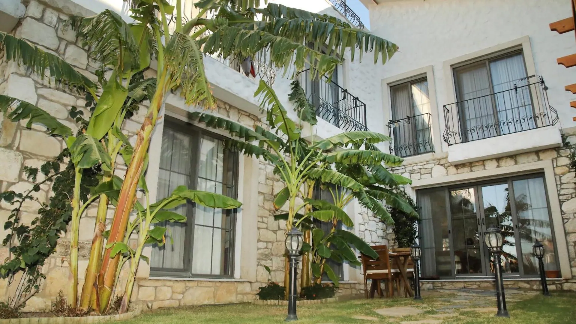 Huzurla otel İzmir 0*,