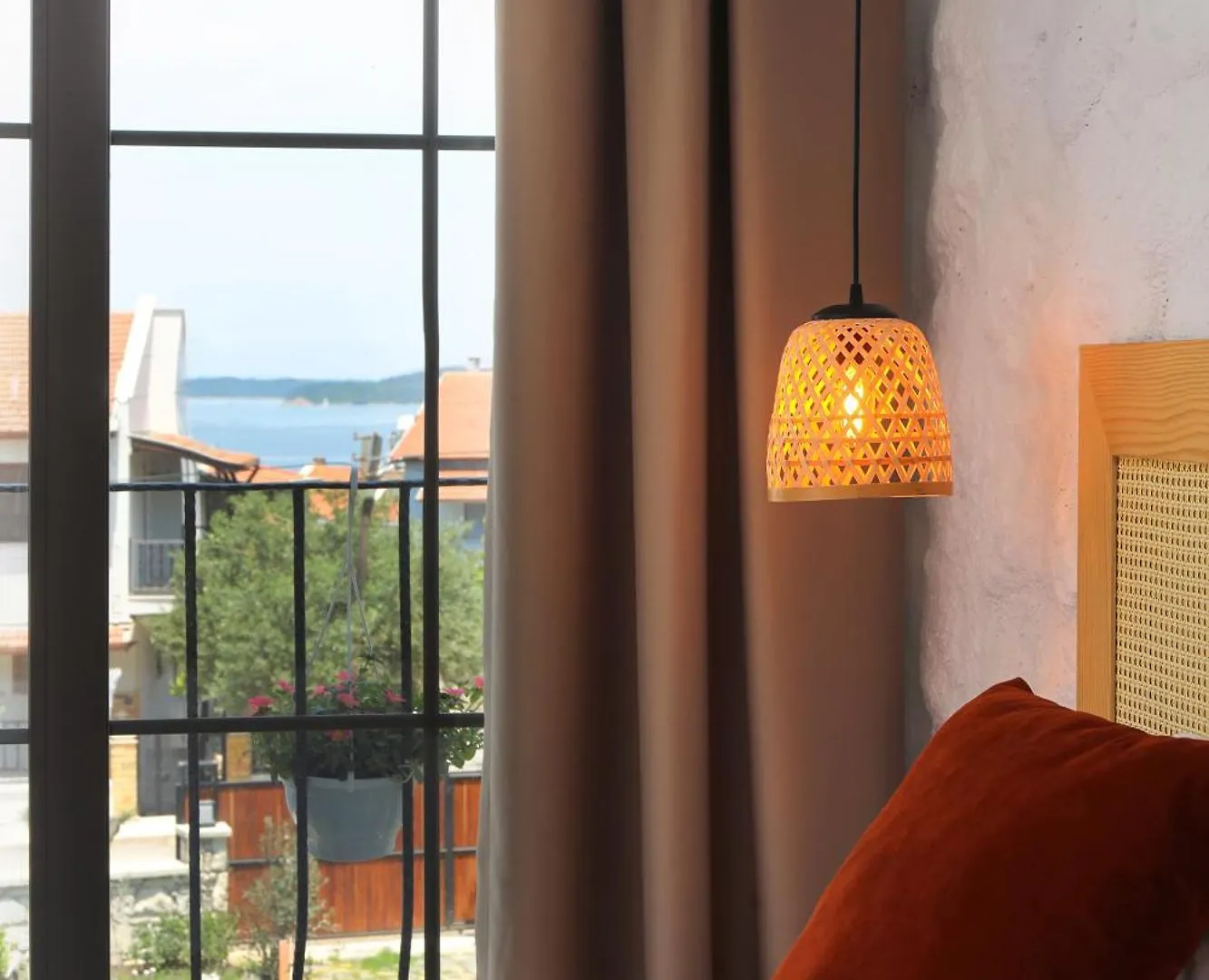 Huzurla Otel Izmir Turkey