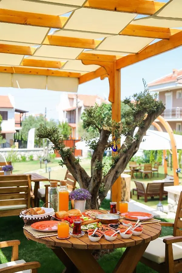Huzurla Otel İzmir