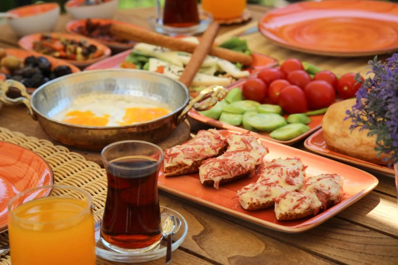 Huzurla Otel İzmir Hotel